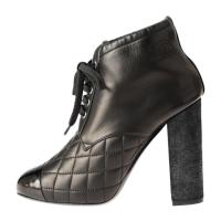 CHANEL シャネル ブーツ G28710 レザー ブラック 【本物保証】